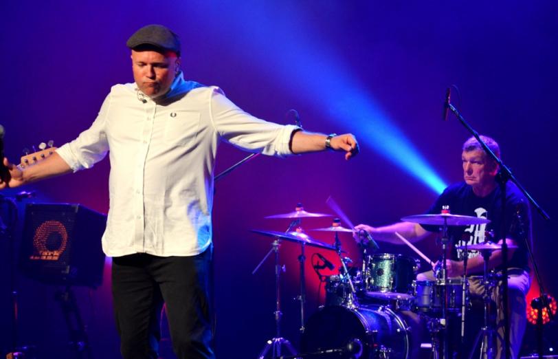 Rytmy reggae, ska i jazzu w wykonaniu „The Bartenders” podczas X Festiwalu pod Muralem