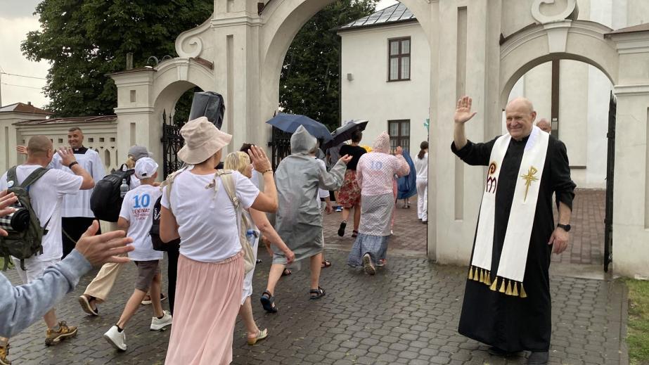 Pielgrzymi z Łosic dotarli do Międzyrzeca Podlaskiego